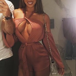 Forever21 silky blush romper S
